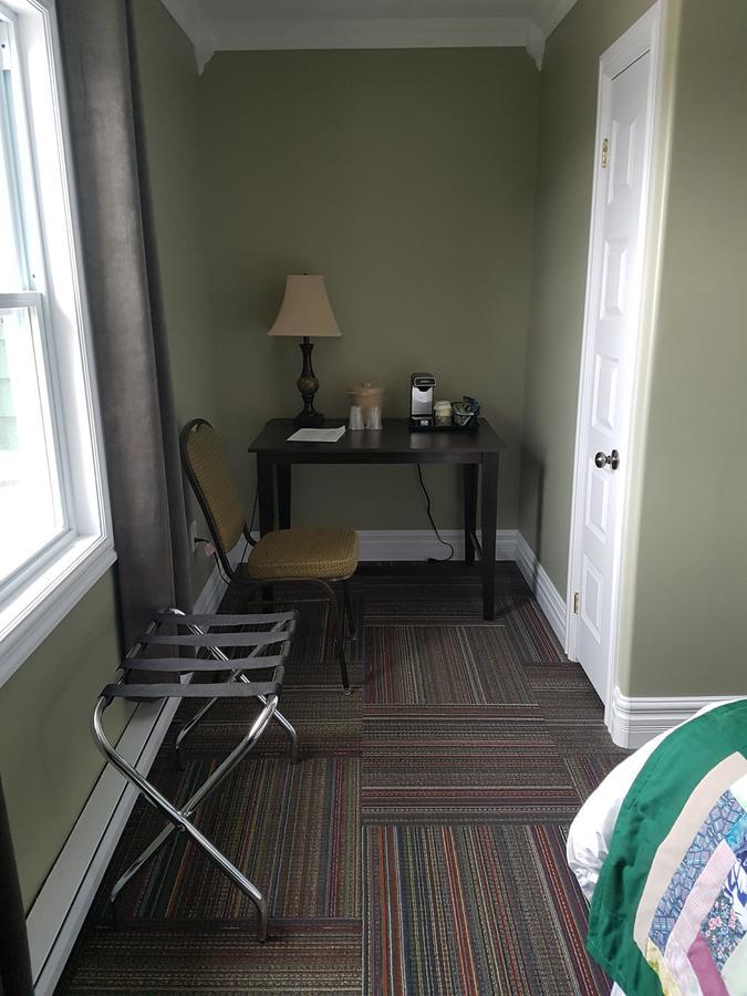 Seaport Inn Port Union Extérieur photo