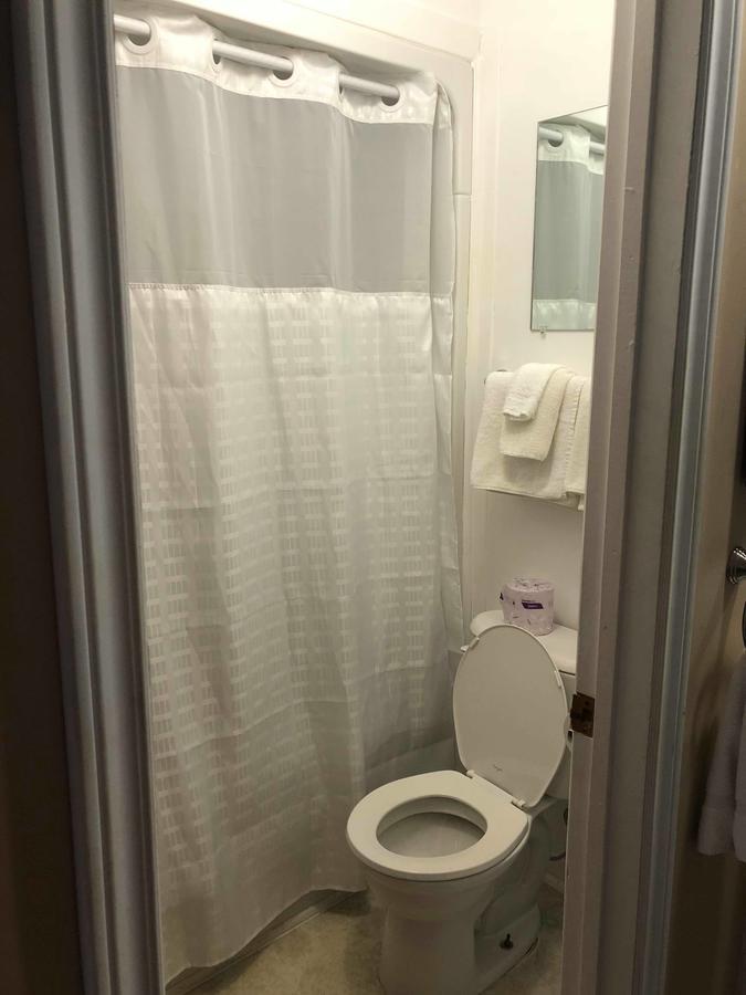 Seaport Inn Port Union Extérieur photo