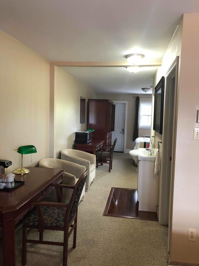 Seaport Inn Port Union Extérieur photo